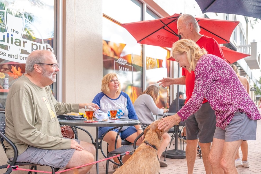 friends meeting up in lakewood ranch fl
