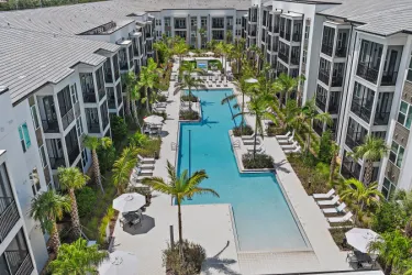 Mira Resort Style Pool Photo